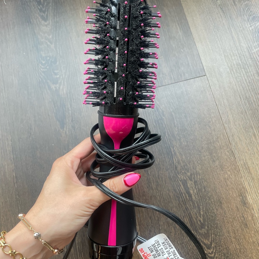 Black and Pink Hair Dryer Brush